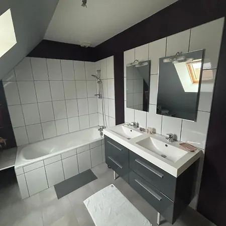 Holiday home Maison Le Mans , Circuit 24h Saint-Gervais en-Belin